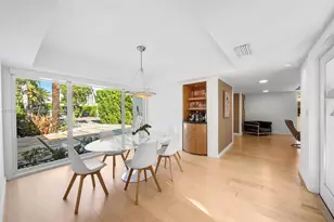 5251 La Gorce Dr, Miami Beach, FL 33140 - Photo 11