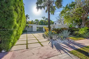 5251 La Gorce Dr, Miami Beach, FL 33140 - Photo 3