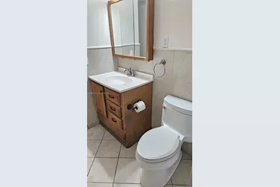 13715 Kendale Lakes Cir #A-201, Miami, FL 33183 - Photo 9