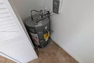 836 Twin Lakes Dr, Coral Springs, FL 33071 - Photo 25