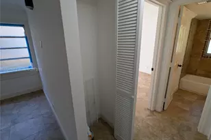 836 Twin Lakes Dr, Coral Springs, FL 33071 - Photo 19