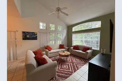 1013 Park Ridge Cir, Kissimmee, FL 34746 - Photo 1