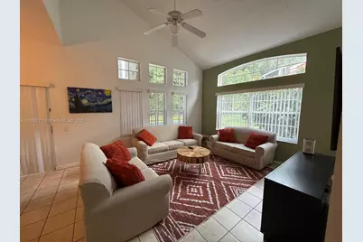 1013 Park Ridge Cir, Kissimmee, FL 34746 - Photo 7