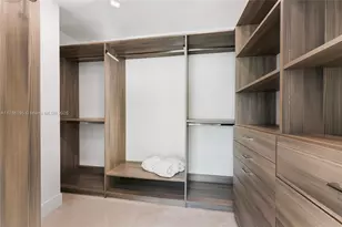 1250 N Venetian Way, Miami, FL 33139 - Photo 35