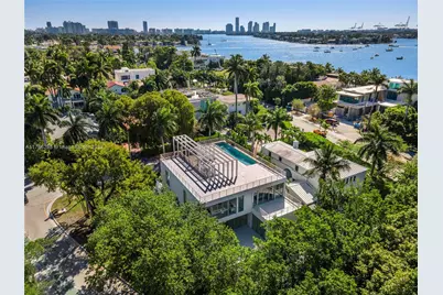 1250 N Venetian Way, Miami, FL 33139 - Photo 57