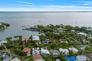 610 Harbor Cir, Key Biscayne, FL 33149 - Photo 69