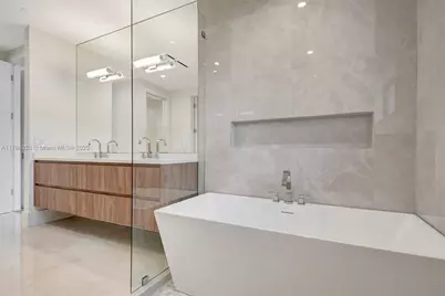 1419 N Lakeside Dr, Lake Worth, FL 33460 - Photo 29