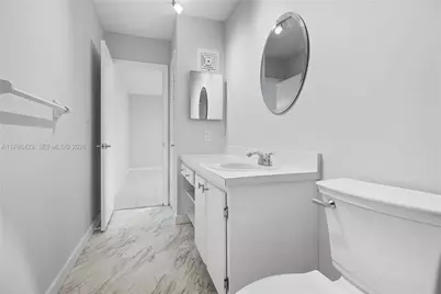 3040 NE 16th Ave #104, Oakland Park, FL 33334 - Photo 21