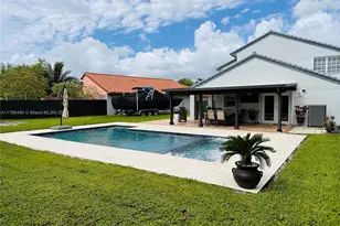 14820 SW 63rd St, Miami, FL 33193 - Photo 1