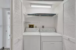 16425 Collins Ave, Sunny Isles Beach, FL 33160 - Photo 25