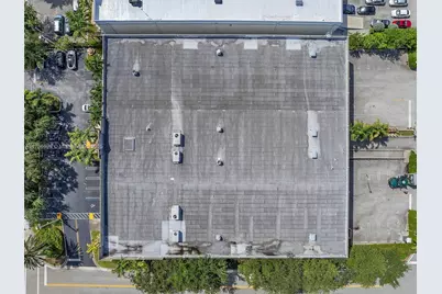 2260 NW 114th Ave, Sweetwater, FL 33172 - Photo 7