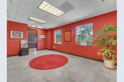 2260 NW 114th Ave, Sweetwater, FL 33172 - Photo 21