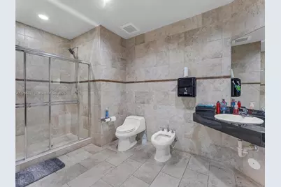 2260 NW 114th Ave, Sweetwater, FL 33172 - Photo 41