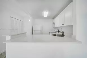 801 NW 47th Ave, Miami, FL 33126 - Photo 5