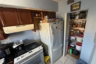 417 NW 84th St, Miami, FL 33150 - Photo 21