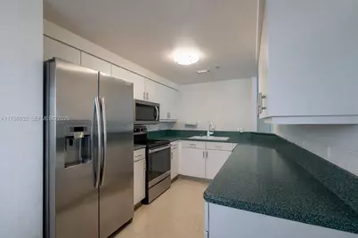 10140 W Bay Harbor Dr #502B, Bay Harbor Islands, FL 33154 - Photo 7