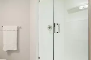 6700 Indian Creek Dr, Miami Beach, FL 33141 - Photo 13