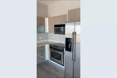 133 NE 2nd Ave #1409, Miami, FL 33132 - Photo 5