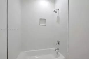 1105 SE 38th St, Cape Coral, FL 33904 - Photo 25