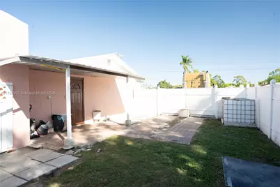 2904 W Xanthus St, Tampa, FL 33614 - Photo 19