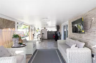 2904 W Xanthus St, Tampa, FL 33614 - Photo 13