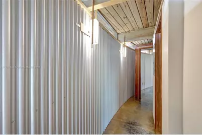 2410 SW 29th Way, Fort Lauderdale, FL 33312 - Photo 33