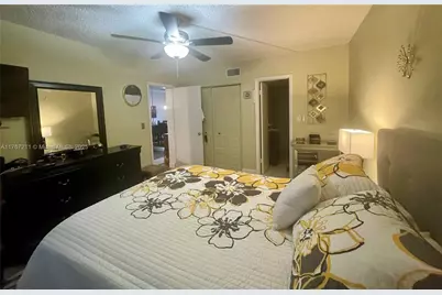 5945 Del Lago Cir #307, Sunrise, FL 33313 - Photo 17