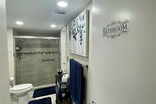 5945 Del Lago Cir, Sunrise, FL 33313 - Photo 19