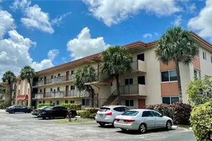 5945 Del Lago Cir, Sunrise, FL 33313 - Photo 25