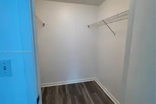 244 Biscayne Blvd, Miami, FL 33132 - Photo 17