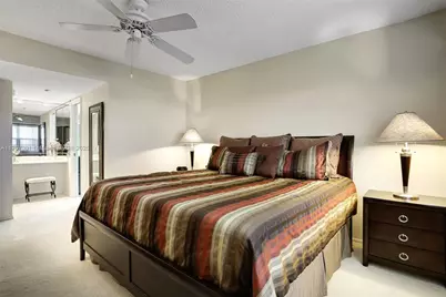 3510 Oaks Way #806, Pompano Beach, FL 33069 - Photo 25