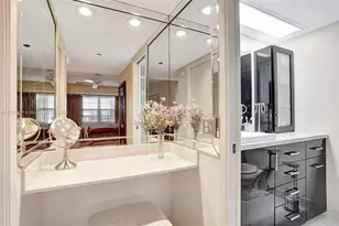 3510 Oaks Way, Pompano Beach, FL 33069 - Photo 27