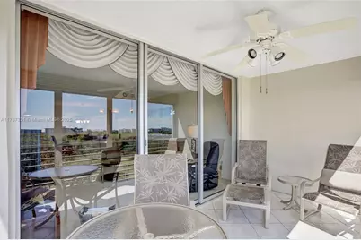 3510 Oaks Way #806, Pompano Beach, FL 33069 - Photo 19