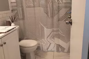 16465 NE 22nd Ave, North Miami Beach, FL 33160 - Photo 15