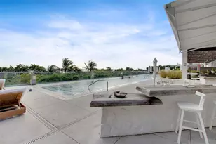 2301 Collins Ave, Miami Beach, FL 33139 - Photo 25