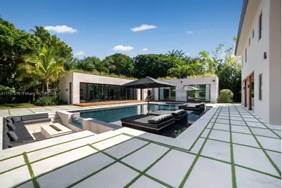 10061 SW 60th Ct, Pinecrest, FL 33156 - Photo 9