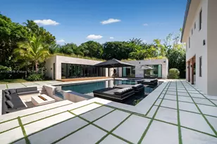 10061 SW 60th Ct, Pinecrest, FL 33156 - Photo 9