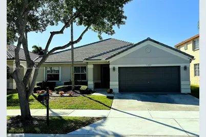 1107 Fairfield Meadows Dr, Weston, FL 33327 - Photo 1