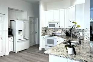 1107 Fairfield Meadows Dr, Weston, FL 33327 - Photo 11