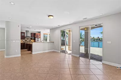 2080 SW 152nd Pl, Miami, FL 33185 - Photo 9