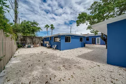 247 NW 54th St, Miami, FL 33127 - Photo 57