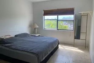 400 Kings Point Dr, Sunny Isles Beach, FL 33160 - Photo 1