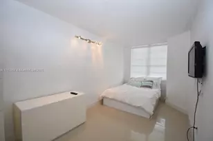 100 Lincoln Rd, Miami Beach, FL 33139 - Photo 5