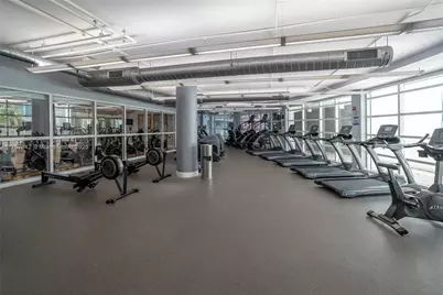 253 NE 2nd St #1201, Miami, FL 33132 - Photo 45