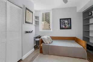 253 NE 2nd St, Miami, FL 33132 - Photo 33