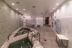 253 NE 2nd St, Miami, FL 33132 - Photo 53