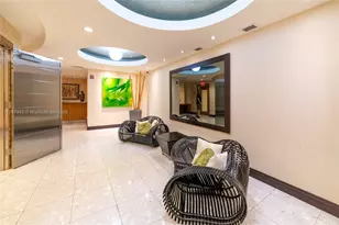 253 NE 2nd St, Miami, FL 33132 - Photo 51