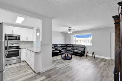 700 Village Green Ct #319, Palm Springs, FL 33461 - Photo 1