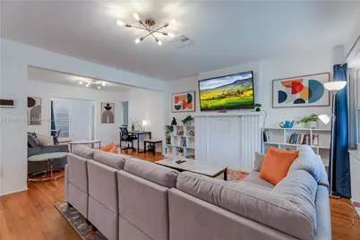 820 SW 26th Rd, Miami, FL 33129 - Photo 5