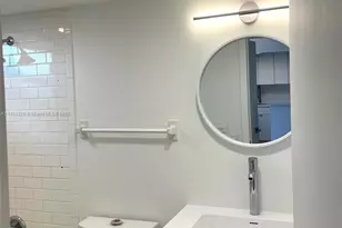 716 Michigan Ave, Miami Beach, FL 33139 - Photo 15